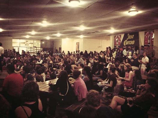 Nat Caf featured on the official O-week programme last week, drawing a massive crowd to the Union Bar. Pic: Adrian Ciesielski